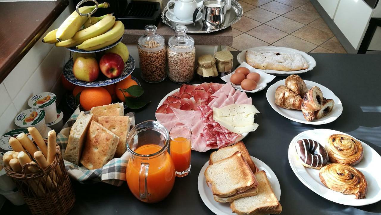 Le Cicogne Bed and Breakfast Ροβερέτο Εξωτερικό φωτογραφία