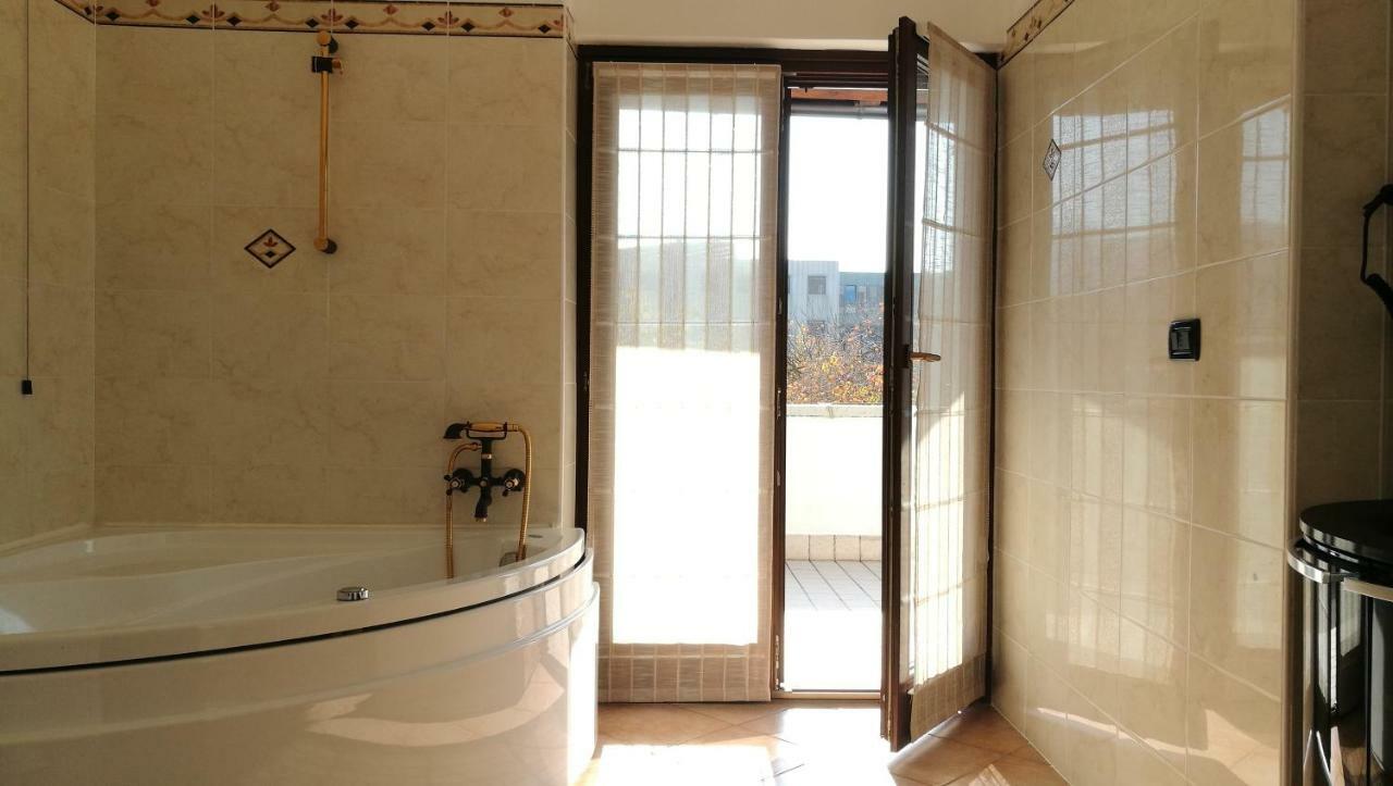 Le Cicogne Bed and Breakfast Ροβερέτο Εξωτερικό φωτογραφία
